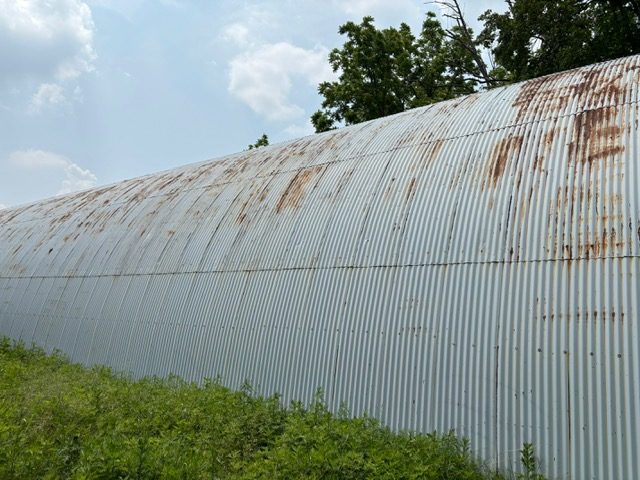 Hanger Painting Preview Image 5