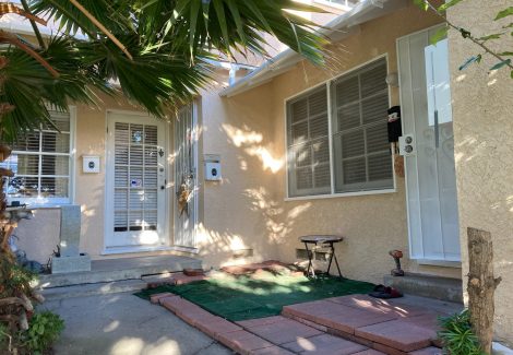 Exterior house painting in Seal Beach.