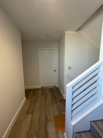 interior house painting in Signal Hill, Long Beach, CA. Preview Image 4