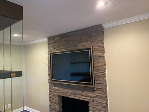 interior house painting in Signal Hill, Long Beach, CA. Preview Image 1