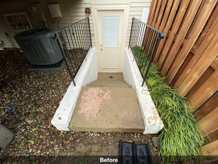 Landing and steps before renovation Preview Image 1