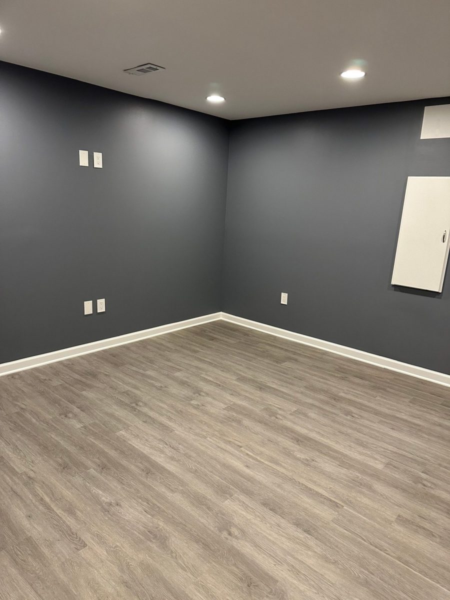 Beautiful Dark Gray Color Preview Image 3