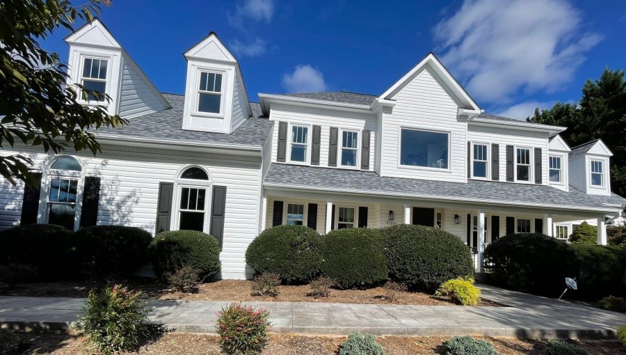 Exterior Painting of a Leesburg House Preview Image 1