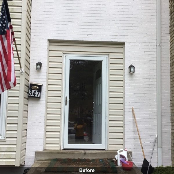 Unfinished siding and door trim Preview Image 4