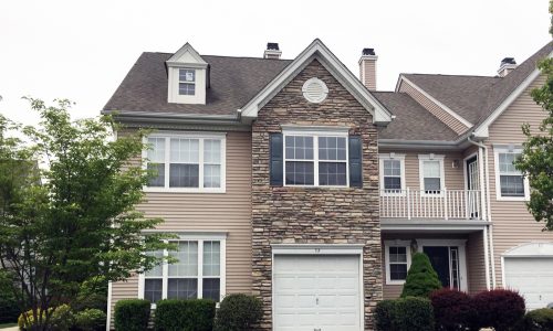 Basking,Ridge,,New,Jersey-may,11,,2017:,Townhomes,In,An,Upscale