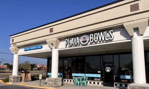 playa bowls exterior after painting