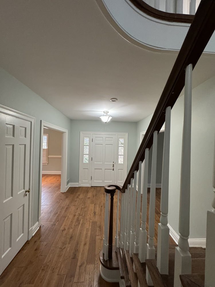 photo of repainted interior in the highlands kentucky Preview Image 4