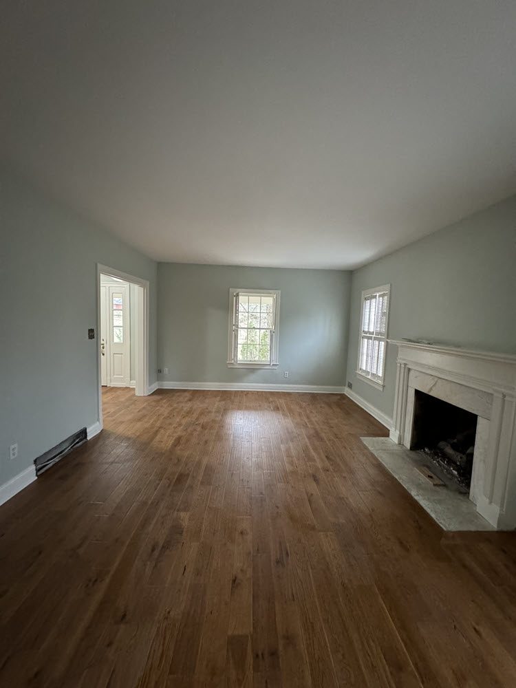 photo of repainted interior in the highlands kentucky Preview Image 5