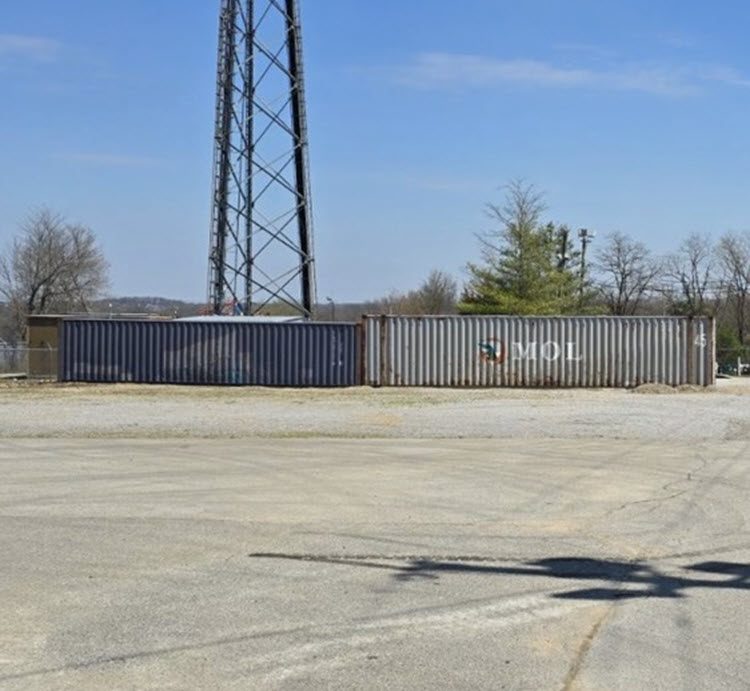 before photo of shipping containers in louisville Preview Image 12