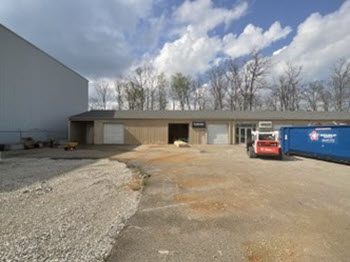 before photo of storage unit in louisville Preview Image 8