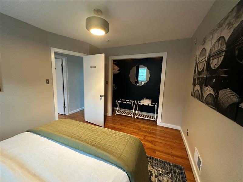 Air BnB Painters Near Louisville Shelbyville Preview Image 19