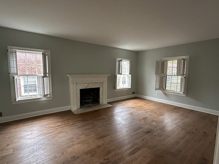 photo of repainted interior in the highlands kentucky Preview Image 9