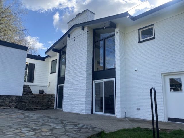 photo of repainted brick home in louisville Preview Image 2