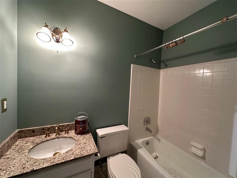 Condo in Louisville, KY Painters Preview Image 5