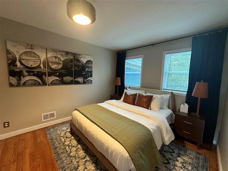 Air BnB Painters Near Louisville Shelbyville Preview Image 20