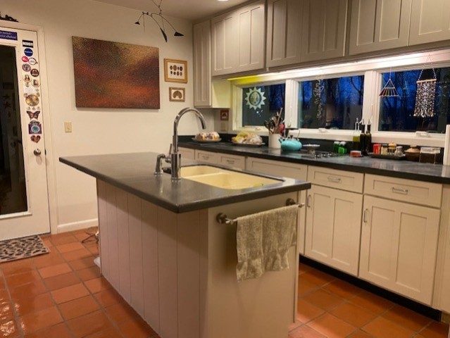 cisland repainted in new albany - after Preview Image 2