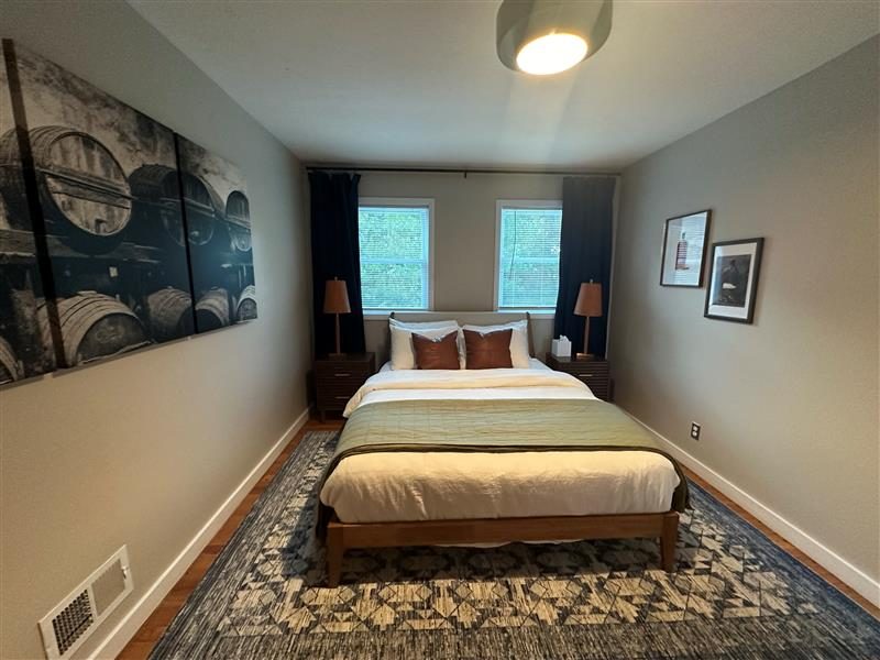 Air BnB Painters Near Louisville Shelbyville Preview Image 21