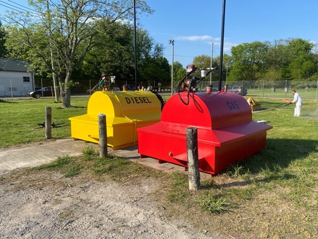 photo of repainted fuel tanks in louisville Preview Image 2