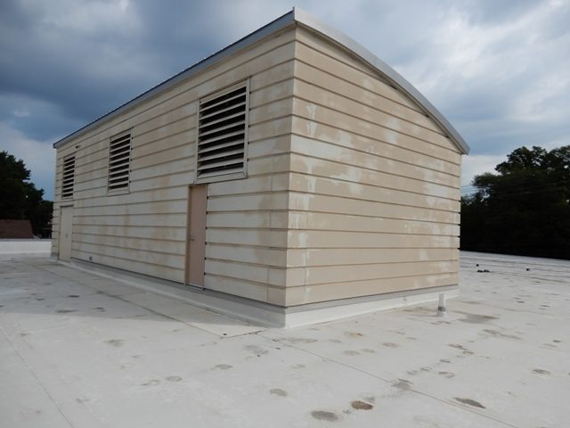 photo of the louisville endoscopy center before being repainted Preview Image 1