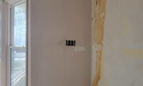 Wallpaper Removal Case Study During Photo