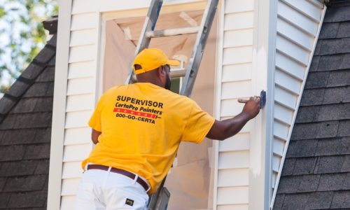 painting exterior home window trim