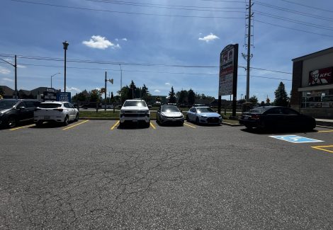 Commerecial Parking Lot Line Striping