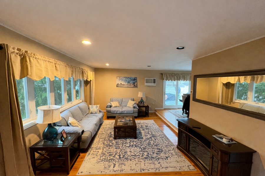 living room before being painted Preview Image 1