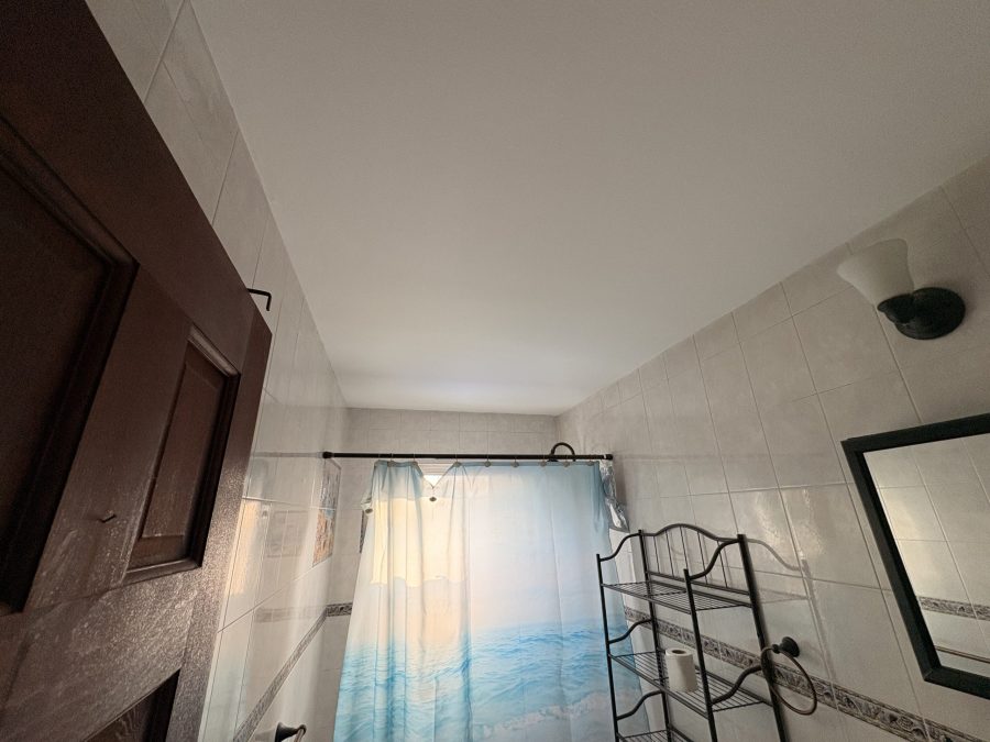 photo of repainted bathroom in massapequa Preview Image 4