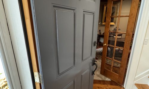 Sleek & Modern Entryway