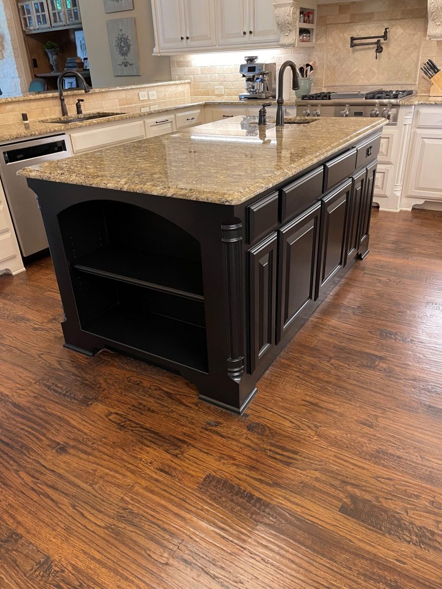 black cabinets Preview Image 1