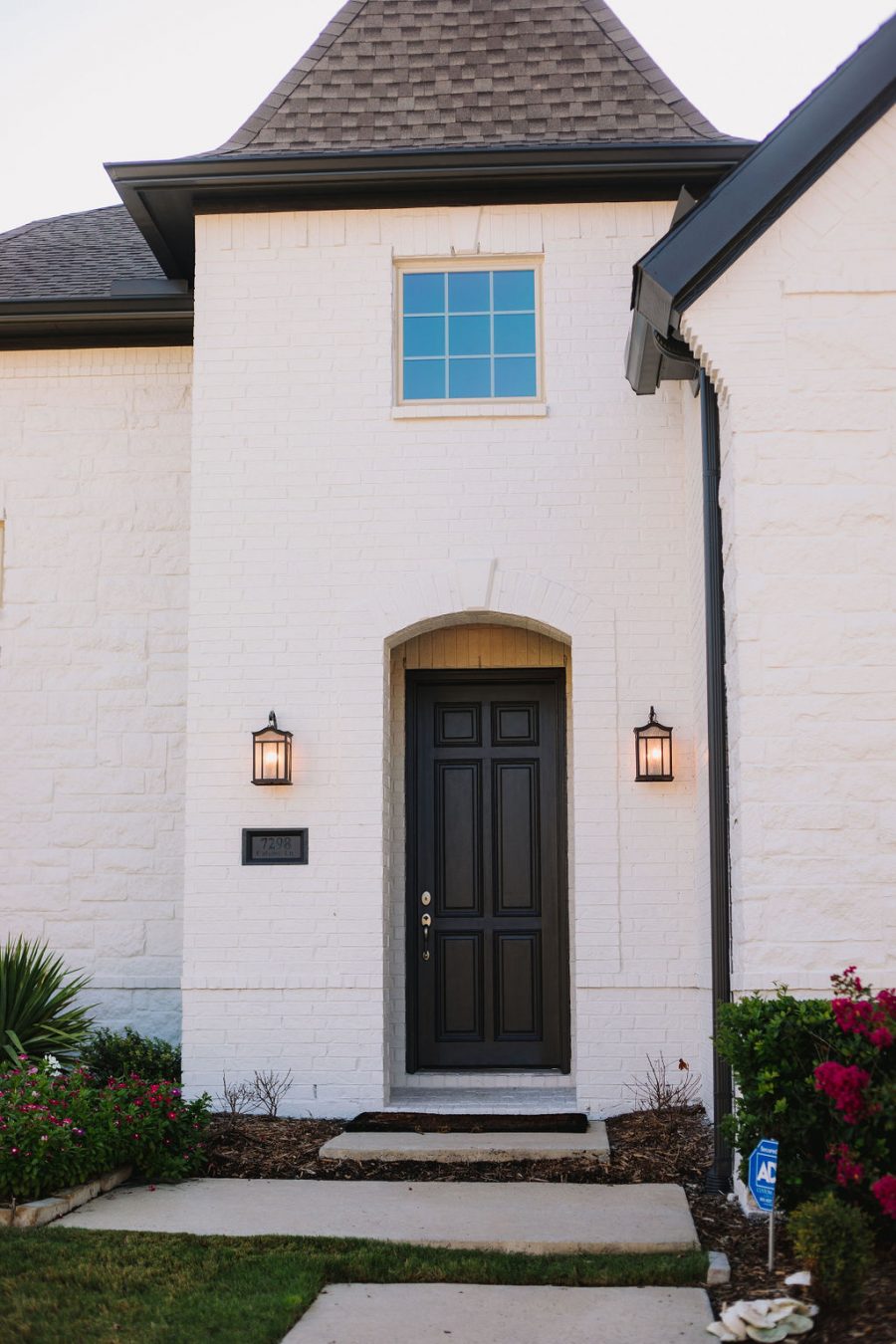 frisco Preview Image 3