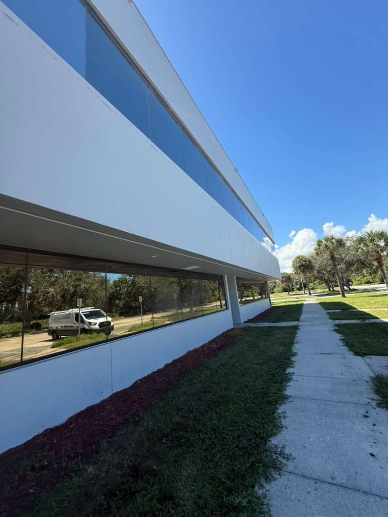 tres vision Preview Image 2