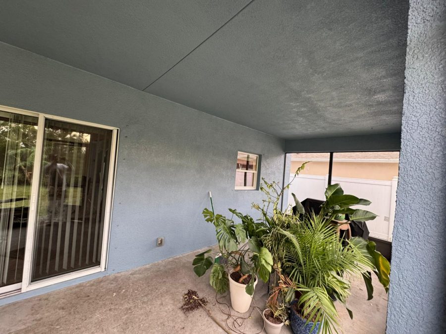 blue exterior Preview Image 3