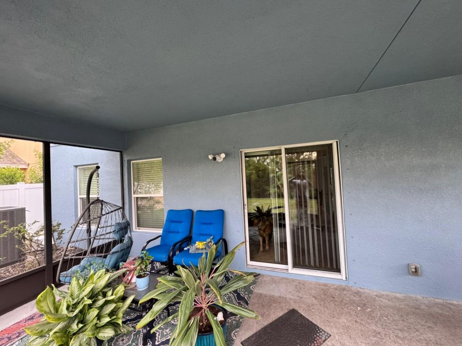 blue exterior Preview Image 4