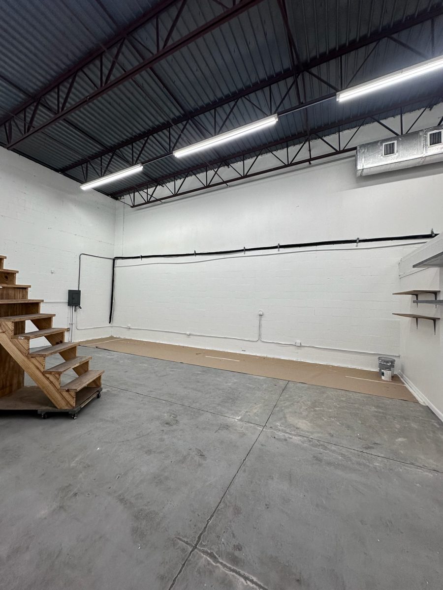 warehouse walls Preview Image 3