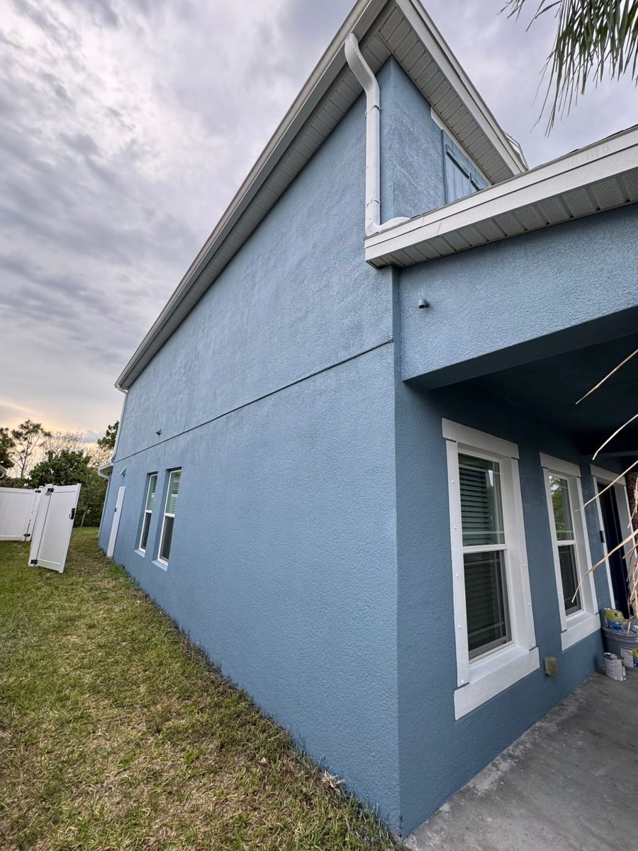 blue exterior Preview Image 7