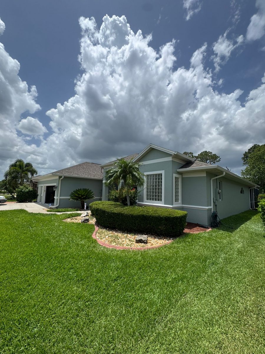 seafoam green exterior Preview Image 3