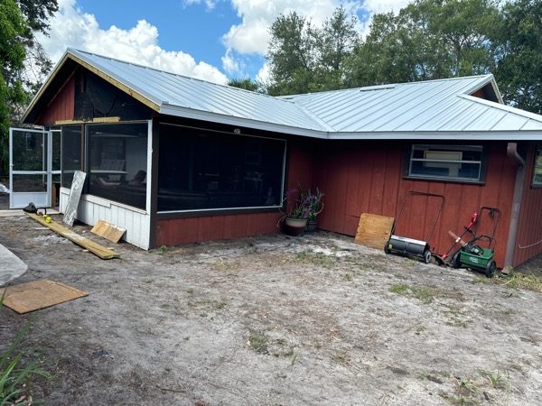 garage and home exterior Preview Image 5