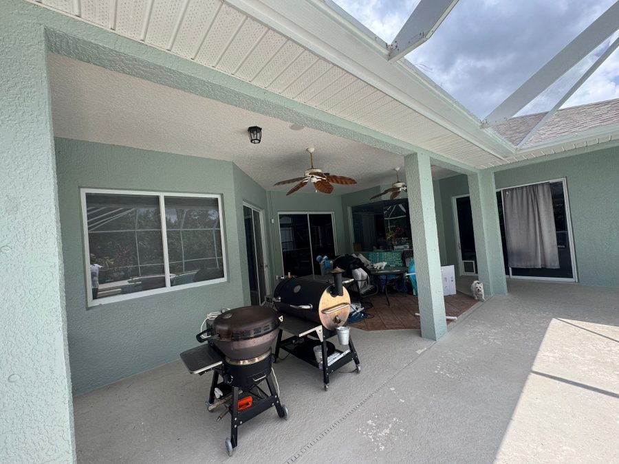 seafoam green exterior Preview Image 1