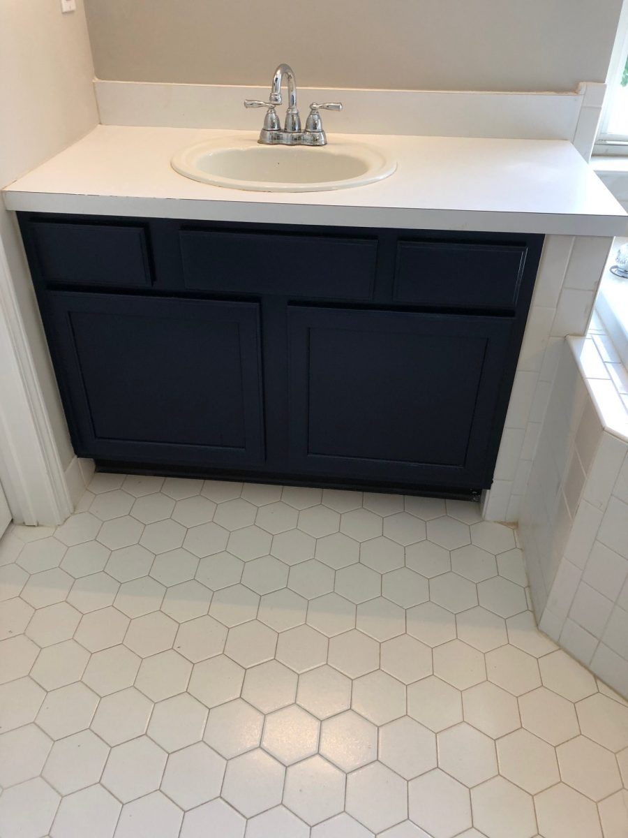 Bathroom Vanity Painting Preview Image 4