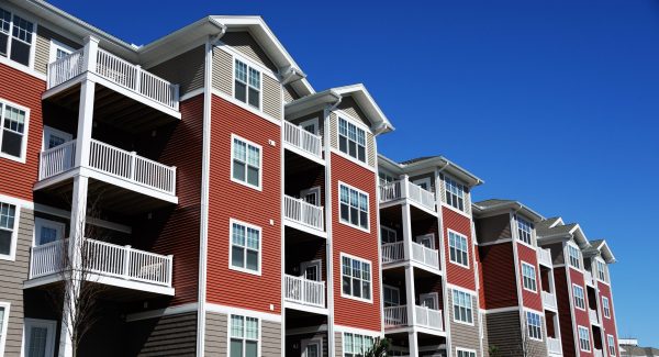 CONDOMINIUMS & HOAS