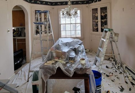 Wallpaper Removal Case Study During Photo