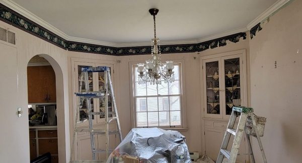 Wallpaper Removal Case Study During Photo