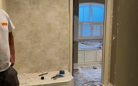 Removing Wallpaper (During)
