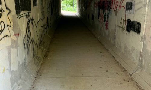 Tunnel Before, interior
