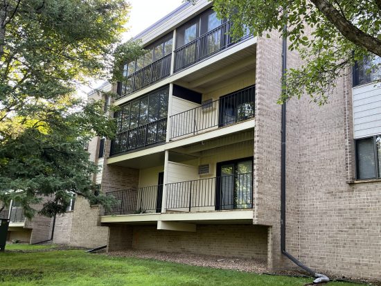 alternate view of balconies and patios at green circle drive condos after exterior painting