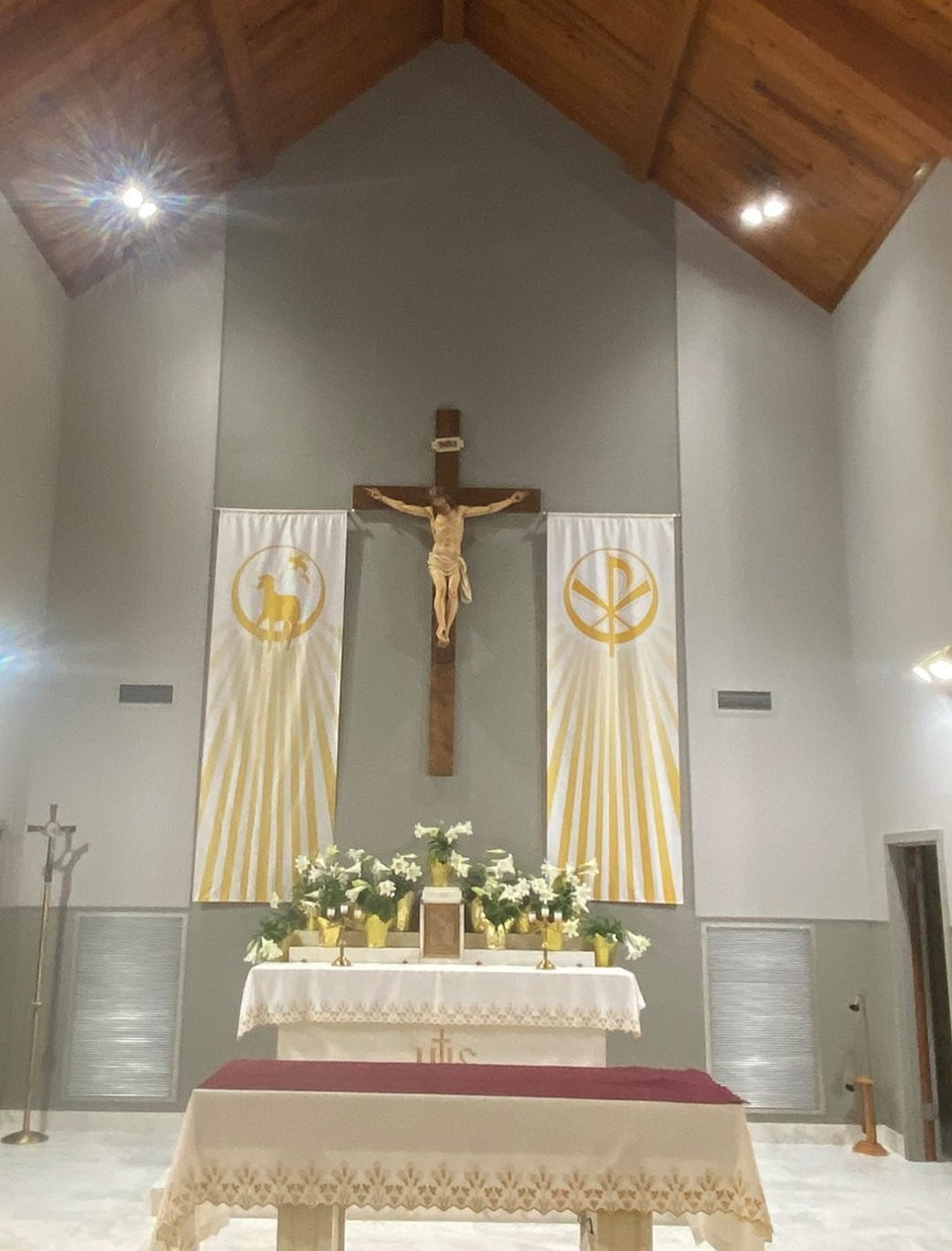 St Joseph Parish – Central Apse Repaint After