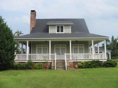 Exterior house painting by CertaPro painters in Baldwin County, AL