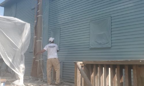 Spray and Roll Painting