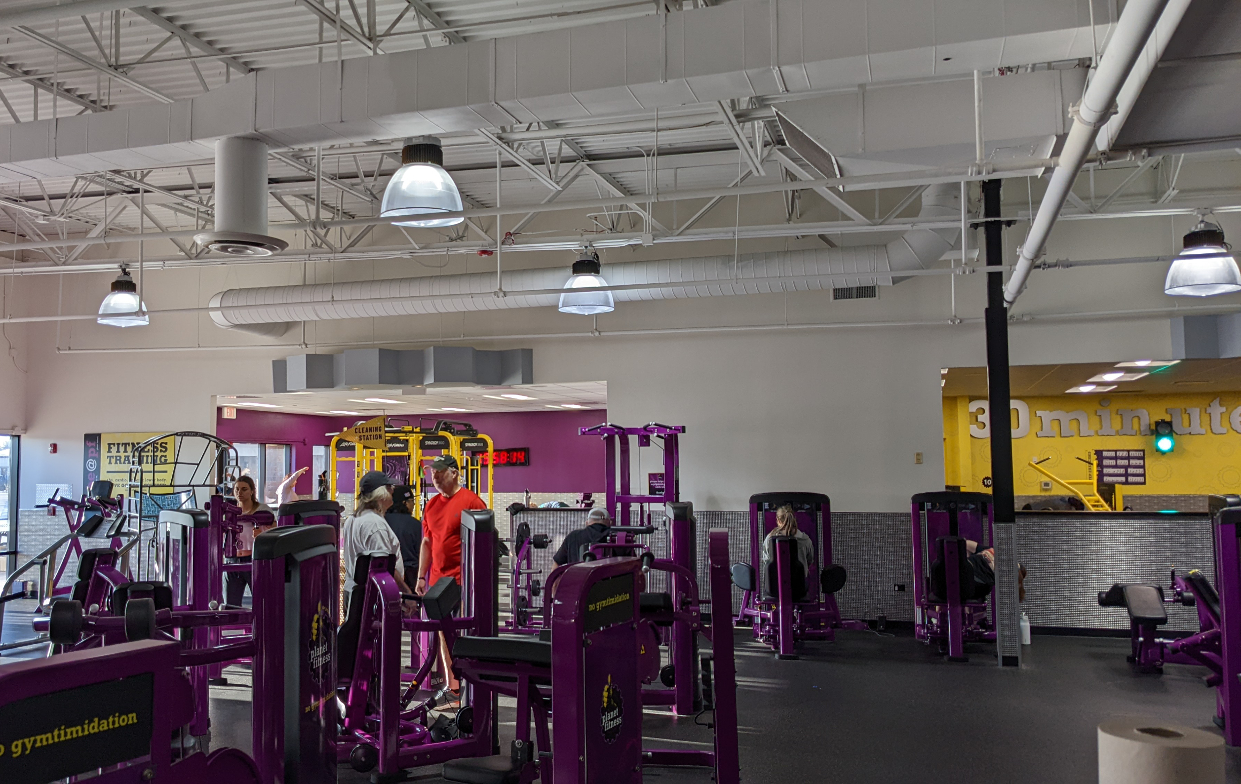 Planet Fitness opens fitness center in Verde Plaza on Saturday